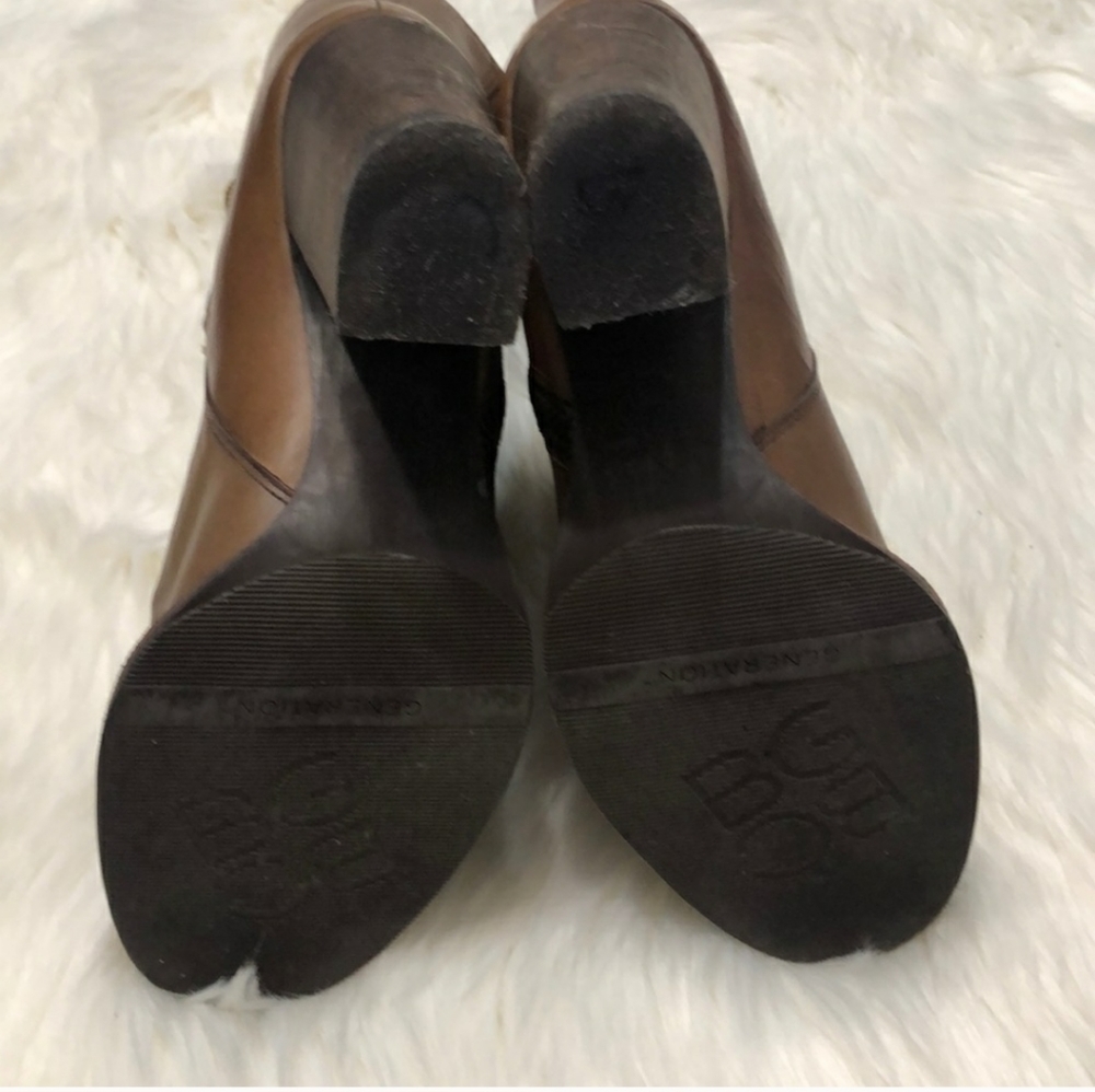 BCBGeneration heeled cognac booties size 7.5 - Picture 6 of 7